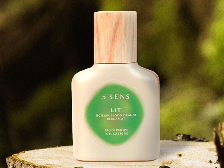 Resized Media/FVSSFRA1047766 Artboard 7 Copy