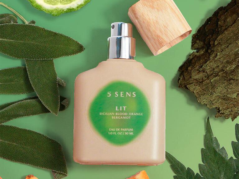 Resized Media/FVSSFRA1047766 IMG 0707 2 Color Copy