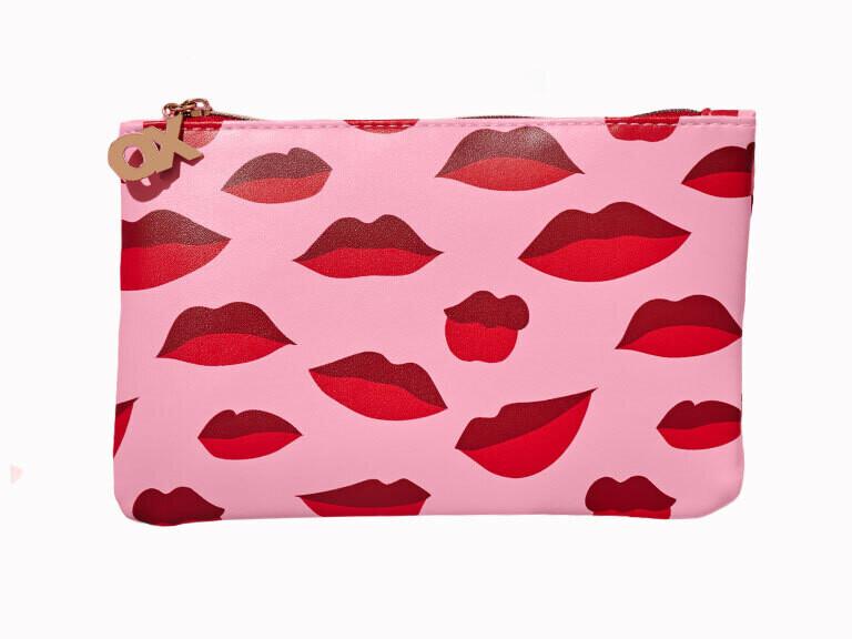 Resized Media/Feb2023 LE Mystery Bag1038559