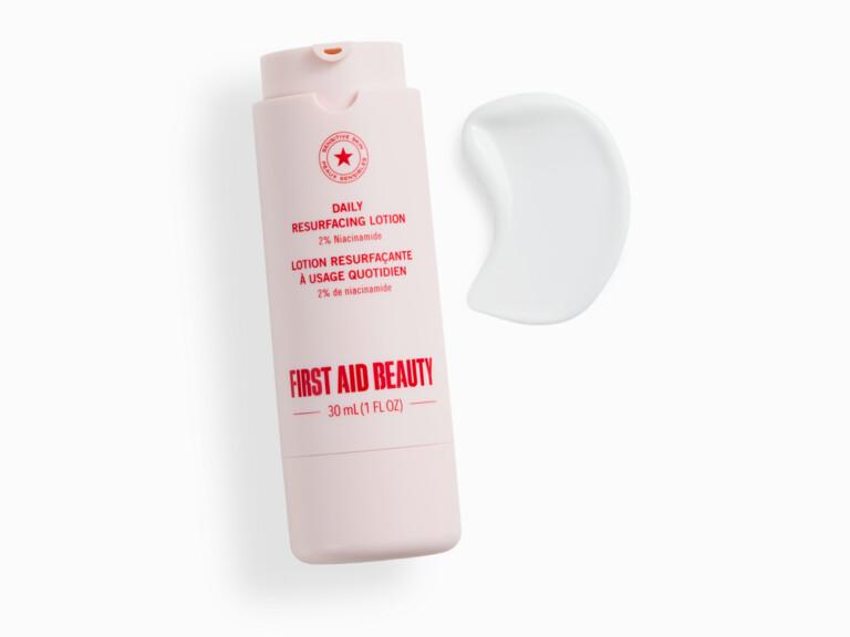 Resized Media/FirstAidBeautyDailyResurfacingLotion Swatch