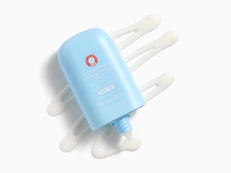 Resized Media/FirstAidBeautyHydratingSunscreenMilk Swatch 1