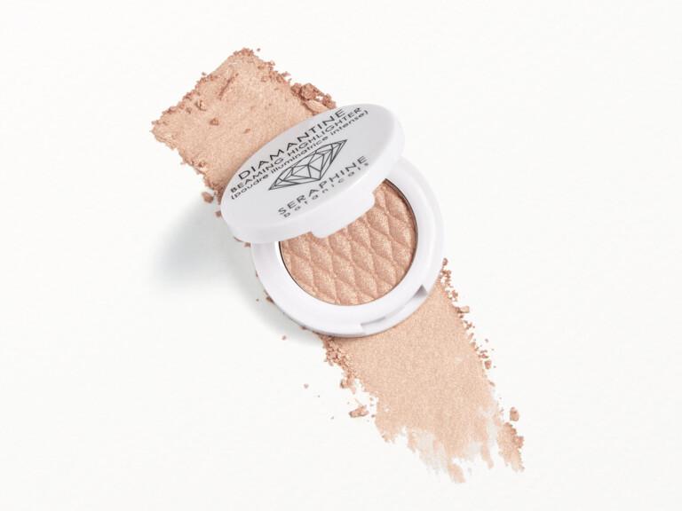 Resized Media/GB SeraphineBotanicalDiamantineBeaminghighlighterinOyster Swatch1