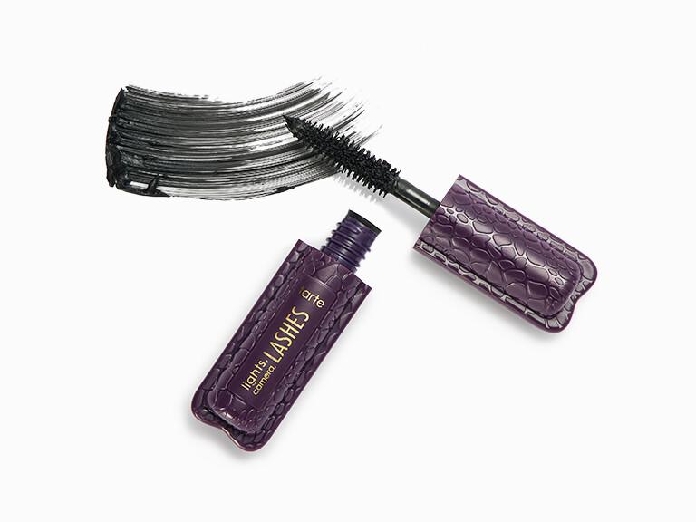 Resized Media/GB TARTEDeluxeLights Camera Lashes4 In 1Mascara