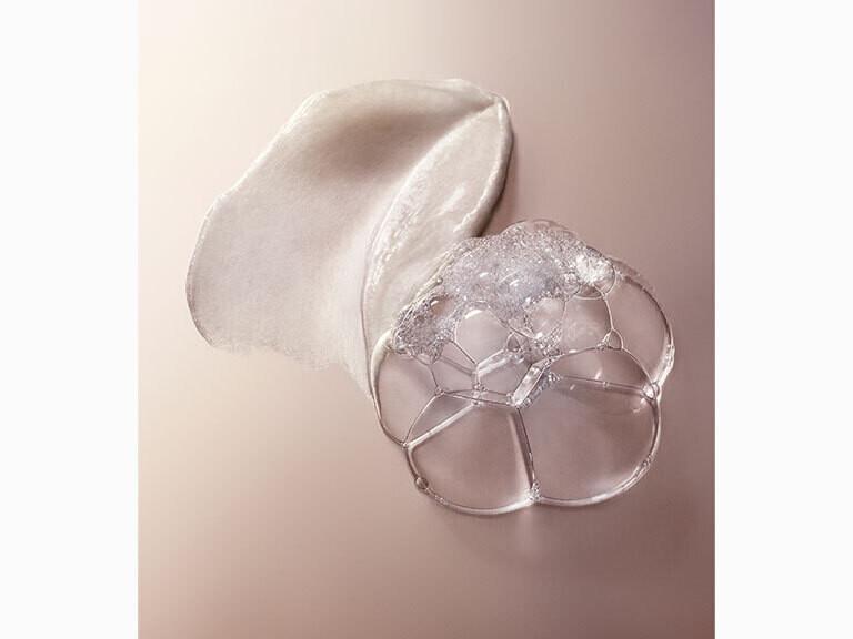 Resized Media/HOURCLS1050293 HOURGLASS EQUILIBRIUM REBALANCING CLEANSER TRAVEL Texture