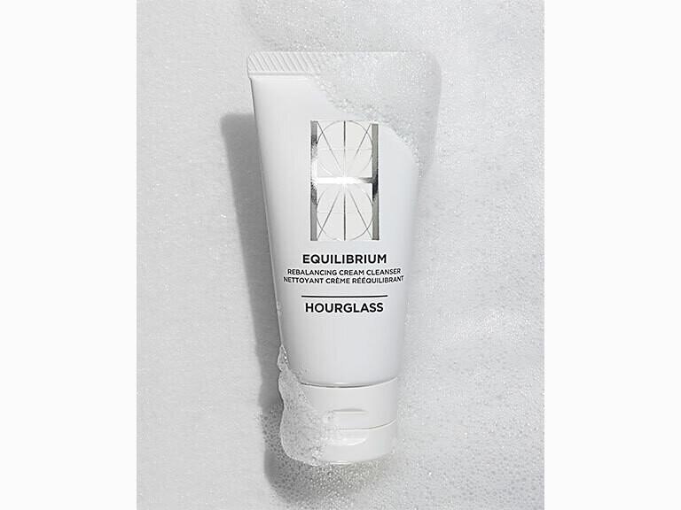 Resized Media/HOURGLASS EQUILIBRIUM REBALANCING CLEANSER TRAVEL