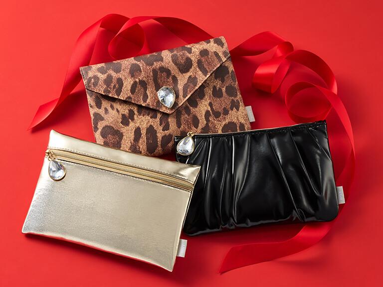 Resized Media/Holiday25 MysteryBag1 Slide33 3x2 42038 V2