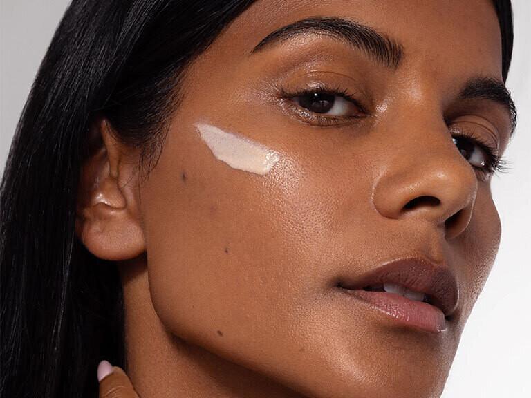 Resized Media/KARUSUN1061826 Simply Sheer SPF 40 Glow Booster Full