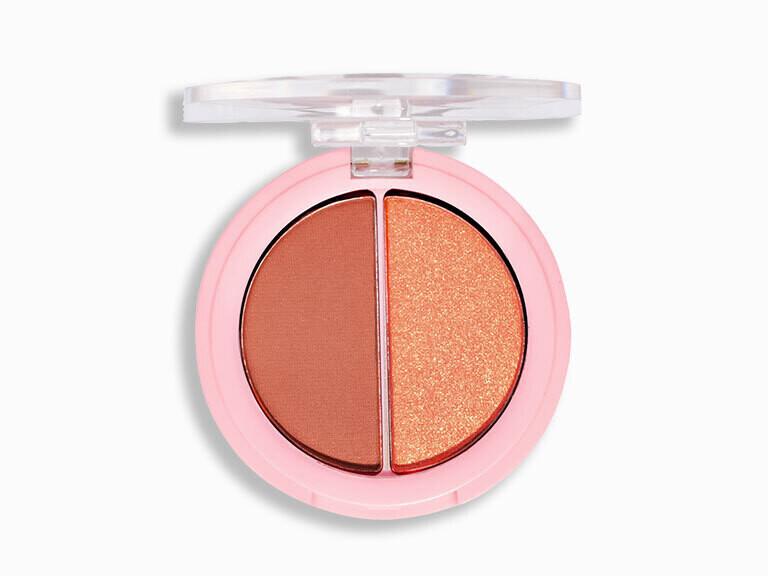 Resized Media/KIMCEYE1069245 GTG Trois ProductPacShot FULL