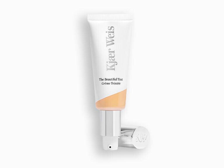 Resized Media/KJAECMP2000007 KJAERWEIS THEBEAUTIFULTINT FAIR3 FULL Product Pac Shot