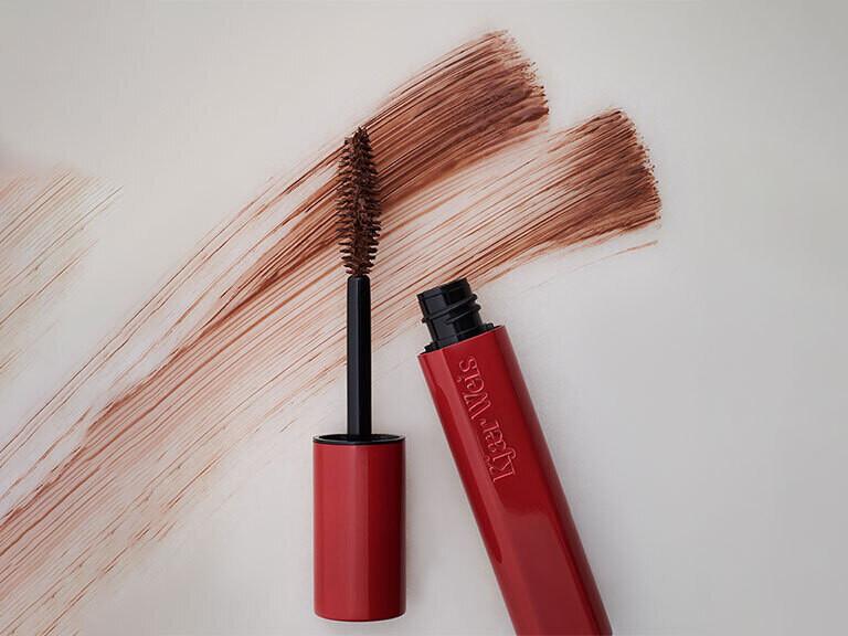 Resized Media/KJAEEYE2000002 KJAERWEIS IMPOSSIBLEMASCARA BROWN FULL Swatch Shot