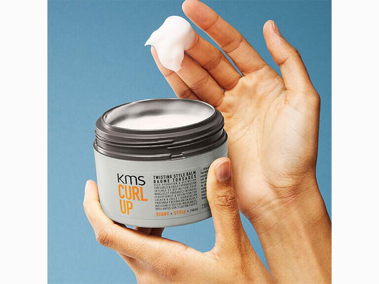 Resized Media/KMS CUTwistingBalm Full Lifestyle