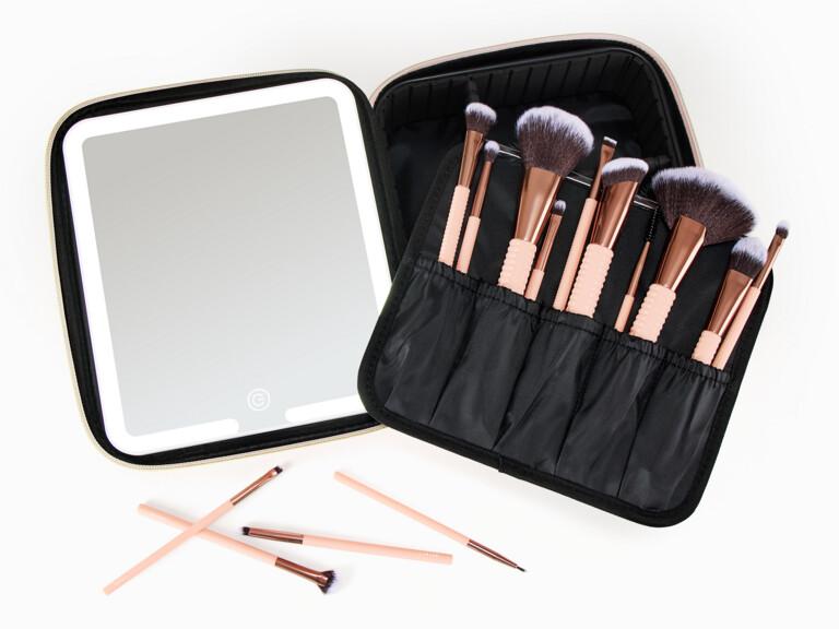 Resized Media/LARUATLDontBeJelly30PieceBrushSet Flat2