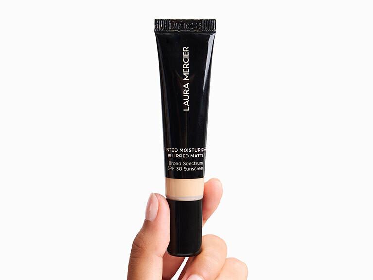 Resized Media/LAURA MERCIER Tinted Moisturizer Blurred Matte Oil Free Broad Spectrum SPF 30 MINI 1n Birch 4673