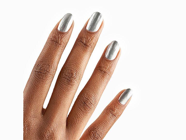 Resized Media/LEMINIMACARON NAIL POLISH SILVER GLOW FULL 4