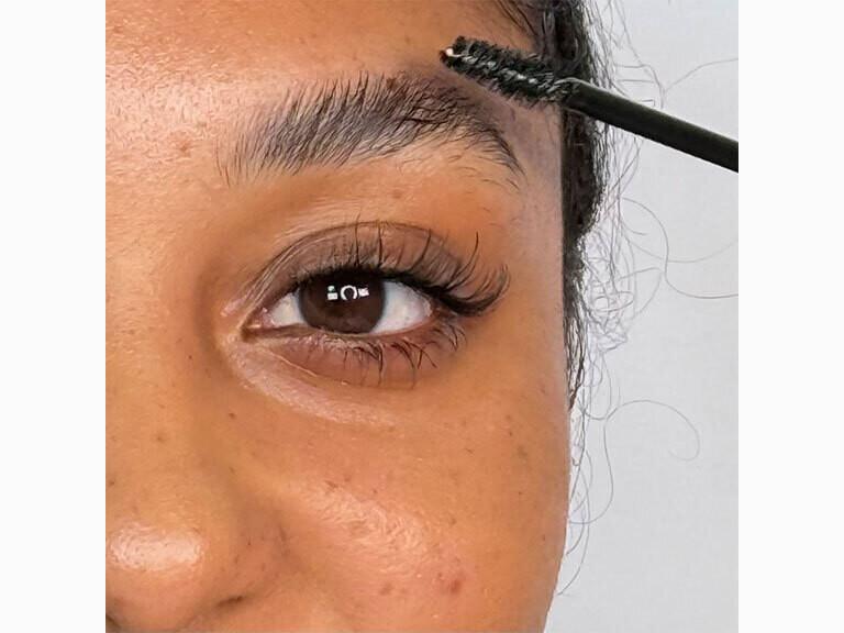 Resized Media/Lavaa Beauty Brow Gel Clear Full Lifestyle4