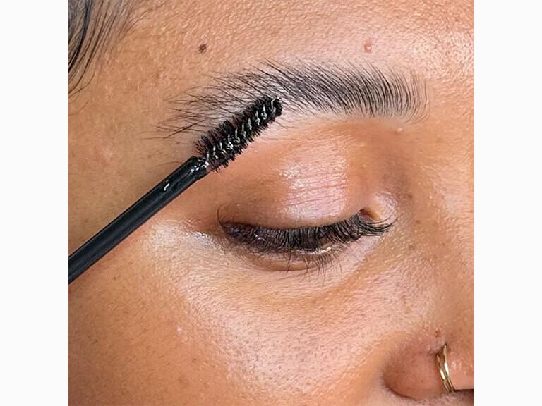 Resized Media/Lavaa Beauty Brow Gel Clear Full Lifestyle5 1