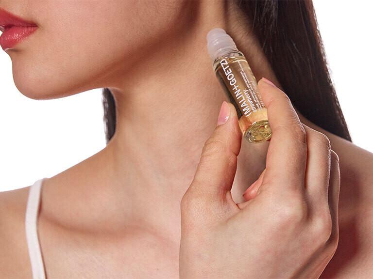 Resized Media/MALIFRA1065341 MALIN GOETZ STRAWBERRY PERFUME OIL FULL 3