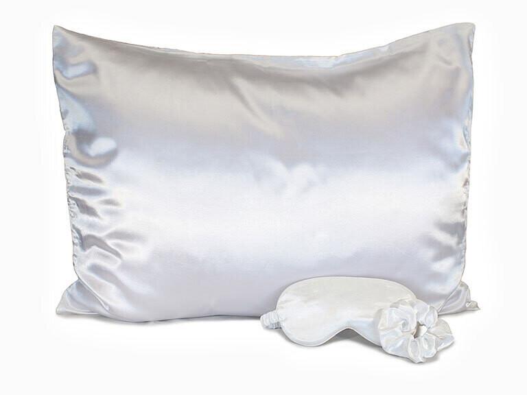 Resized Media/MGLMPER1069501 MorningGlamour Ultimate Sleep Set White Full 01