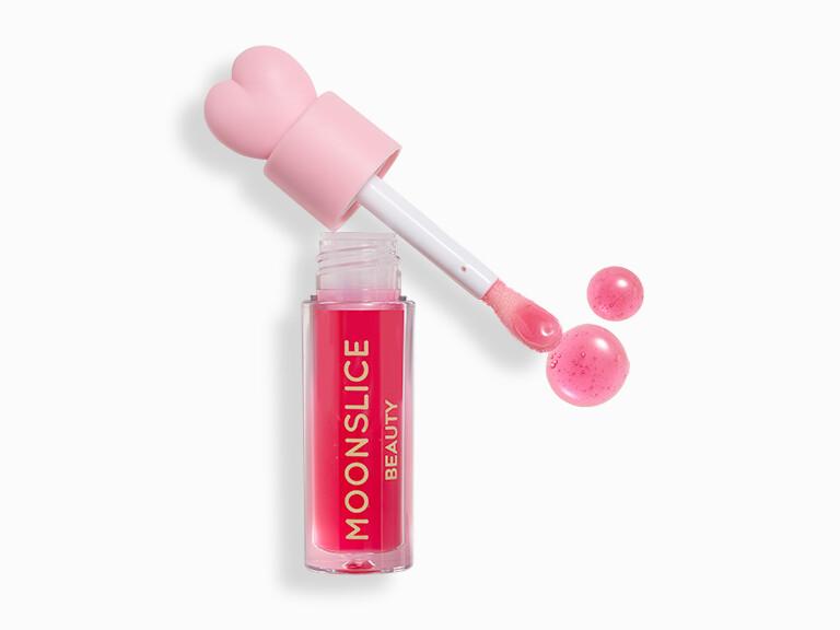 Lip Oil in Popular (sheer dusty pink)