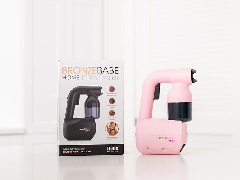 Resized Media/Mine BronzeBabe AtHomeSprayTanKit 13