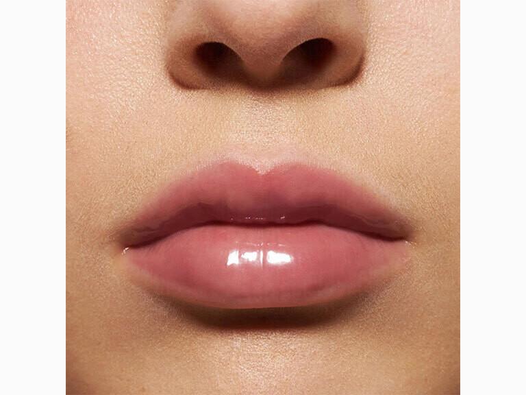 Resized Media/NEENLIP1063563 NEEN GLISTEN UP LIP GLOSS DUSK LIFESTYLE 1