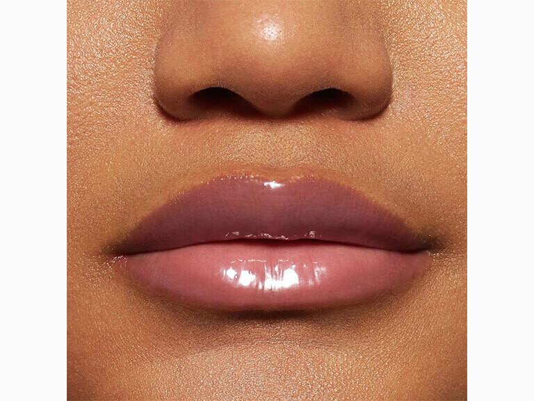 Resized Media/NEEN GLISTEN UP LIP GLOSS DUSK LIFESTYLE 3