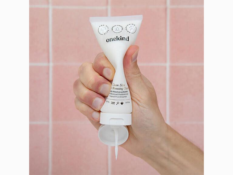 Resized Media/ONEKCLS1073185 ONEKIND CLEANSLATEBARRIERBOOSTINGCLEANSER FULL2