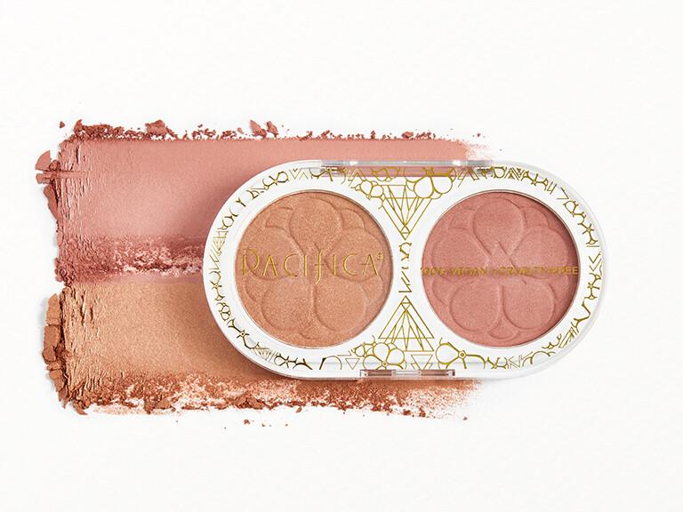 Resized Media/PACIFICABEAUTYCherryGoldHighlighter BlushinRoseGold CherrySpirit