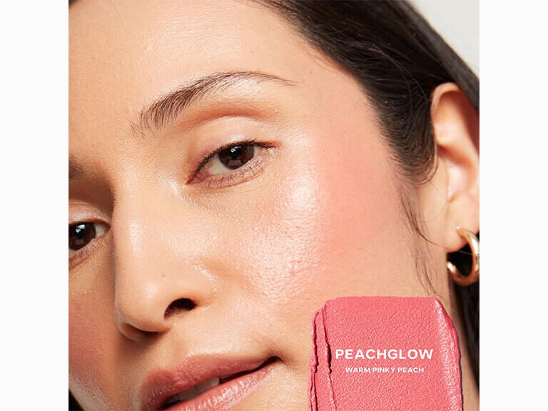 Resized Media/SAIECHK1074270 Saie GlowSculpt Peachglow 02