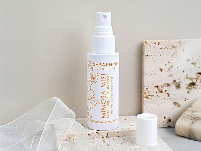 Resized Media/SERACMP1059136SERAPHINEBOTANICALS MIMOSAMIST FULLSIZE LIFESTYLE