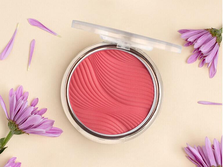 Resized Media/SERAPHINEBOTANICALS TEA ROSE POMEGRANATE FULLSIZE 3