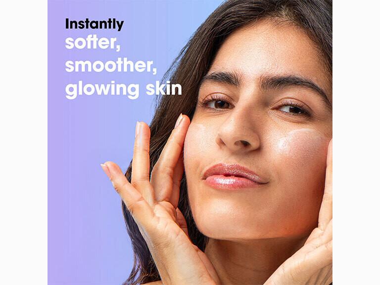 Resized Media/SUNDAY RILEY GOOD GENES LACTIC ACID TREATMENT FULL 30ML Lifestyle Shot 1