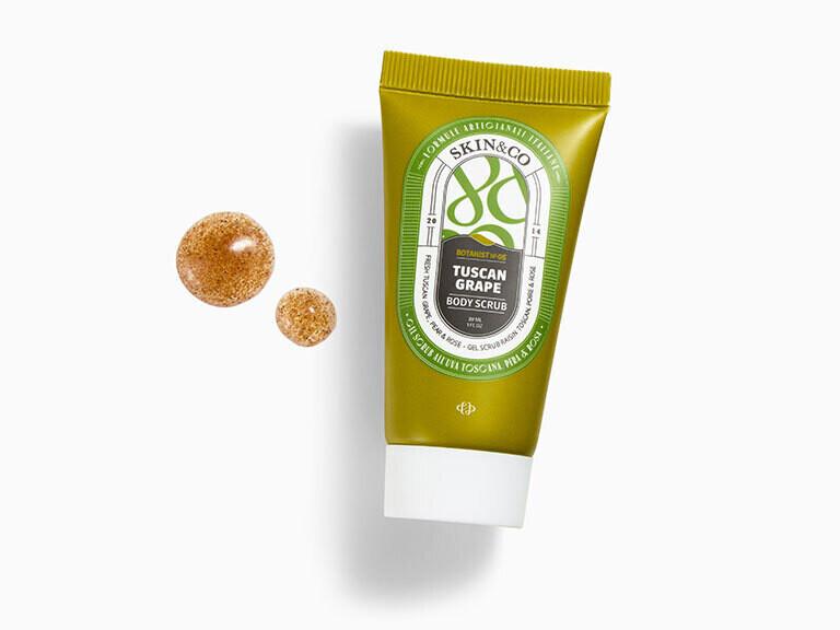 Resized Media/Skin And Co Tuscan Grape Body Scrub Swatch