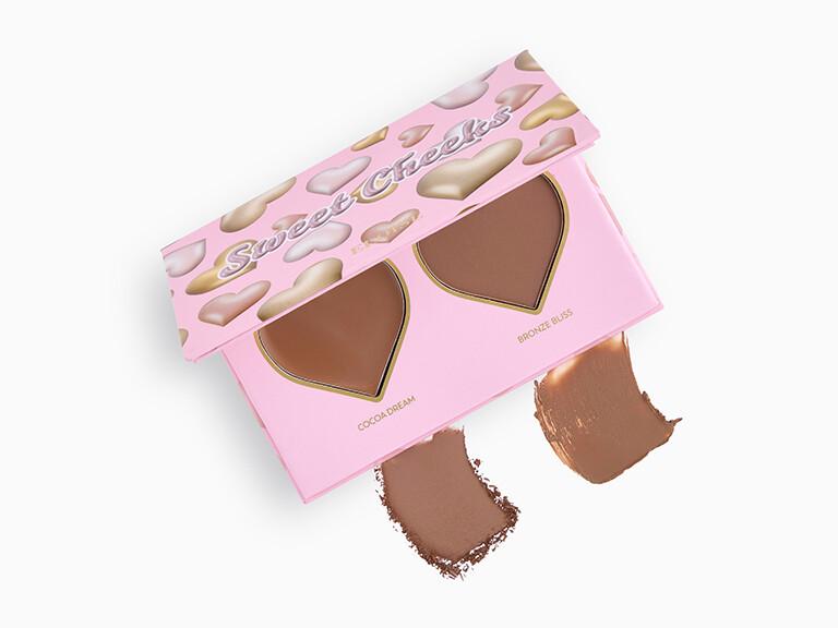 Resized Media/SweetCheeksBronzingPaletteMediumTan 2565