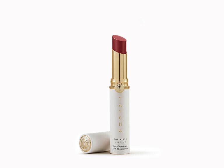Resized Media/TATCLIP1064404 TATCHA KISSULIPTINT CAMELLIA FULL