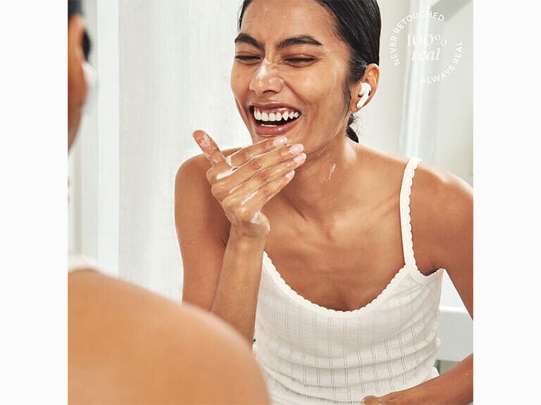 Resized Media/TULA CULT CLASSIC CLEANSER SAMPLE6