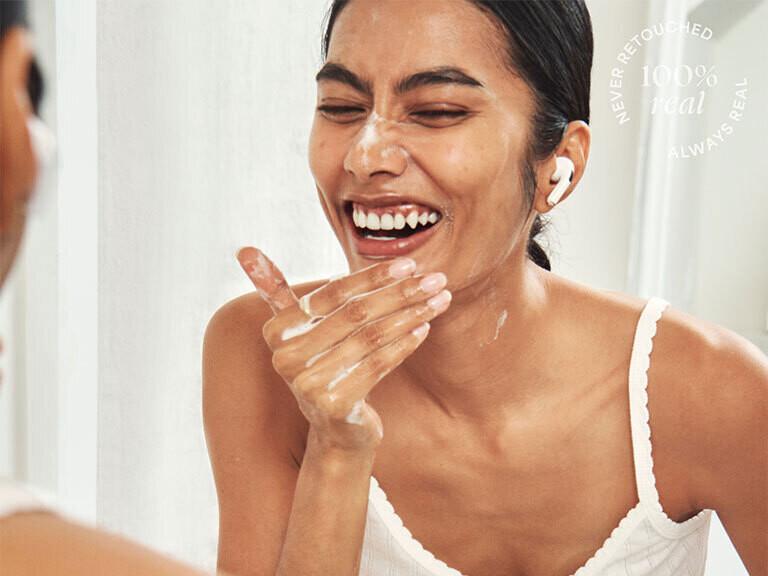 Resized Media/TULA CULT CLASSIC CLEANSER SAMPLE6 1