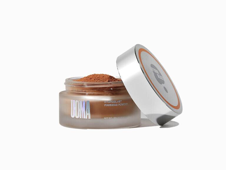 Resized Media/UOMACMP1074213 HYDROBLAST FINISHING POWDER BROWN SUGAR FULL 1