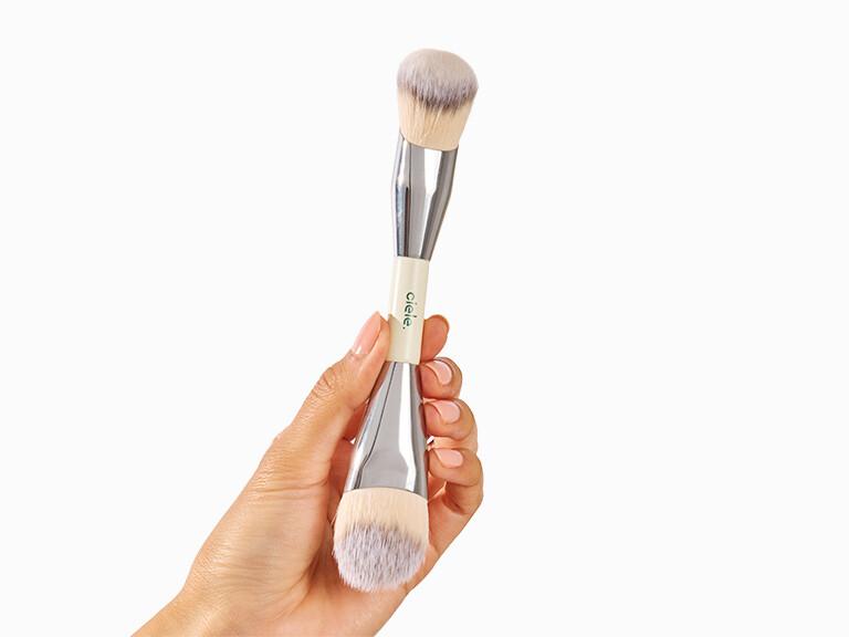 Resized Media/Ultimate CIELETheBlushBrush 3185
