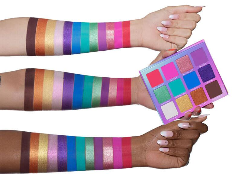 Resized Media/VIOLPAL2000004 VIOLETVOSS CAREBEARSPALETTE FULL SWATCHES