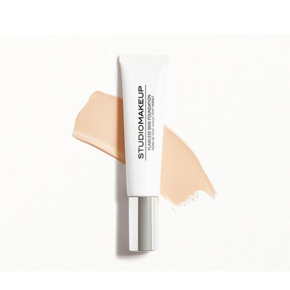 Resized Media/addl1 1020853 STUDIOMAKEUP Flawless Skin Foundation Oat