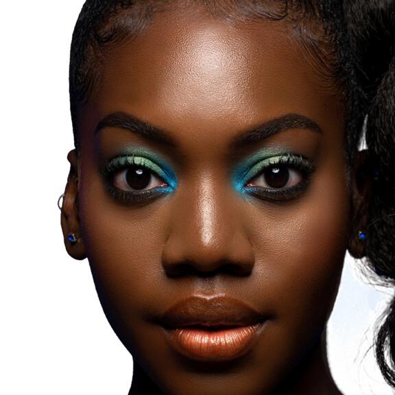 Resized Media/addl1 AS AES EY5SH01 G08 Aesthetica BE EyeshadowPalette BE Bold